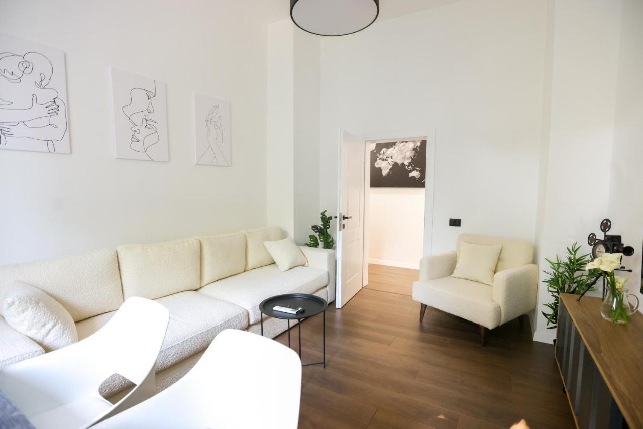 "Middlenest" Central Apartment Tirana Extérieur photo