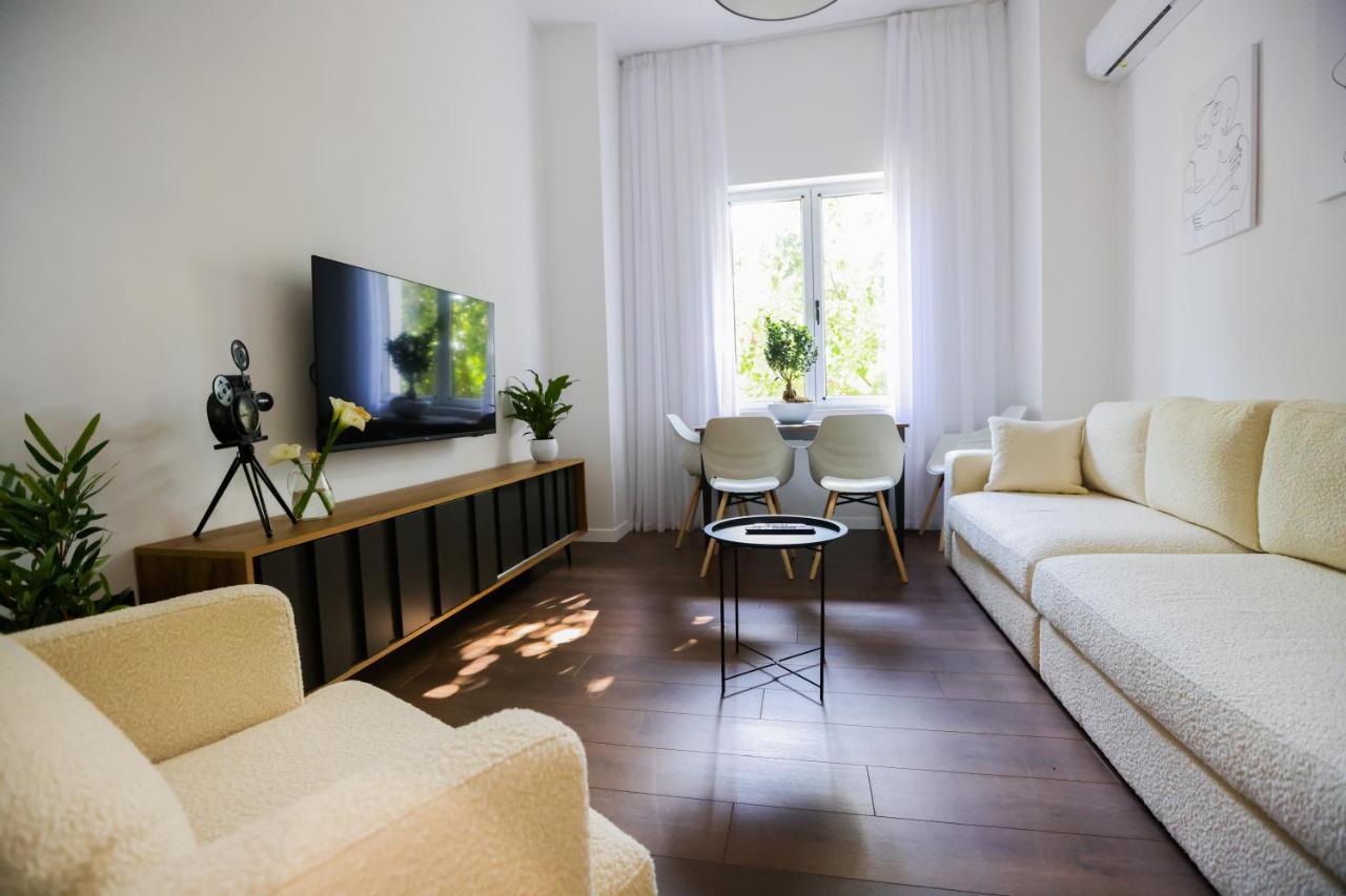 "Middlenest" Central Apartment Tirana Extérieur photo